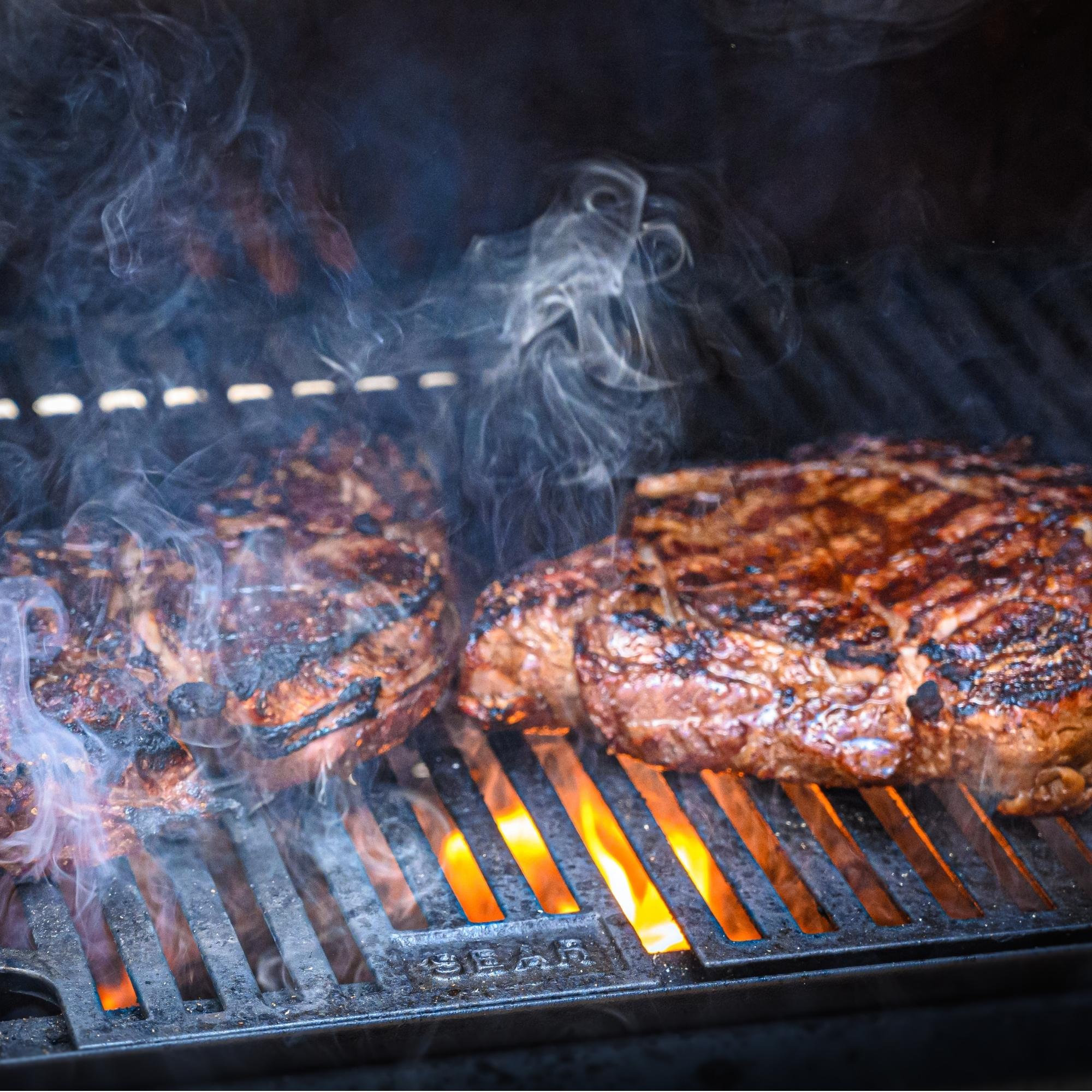 Masterbuilt® 36-inch Charcoal Grill and Accessory Bundle