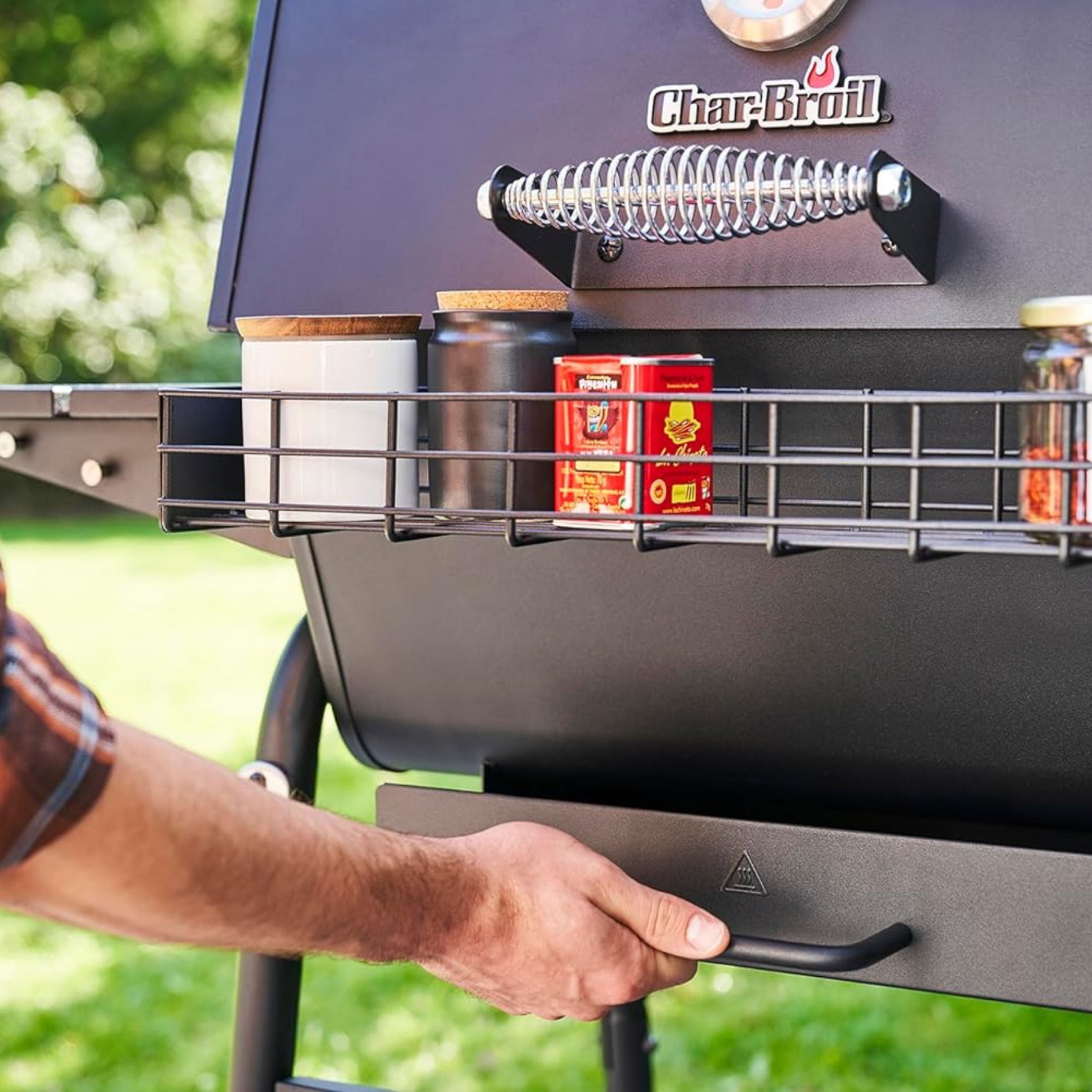 Ex-Display Char-Broil Charcoal Fusion M BBQ