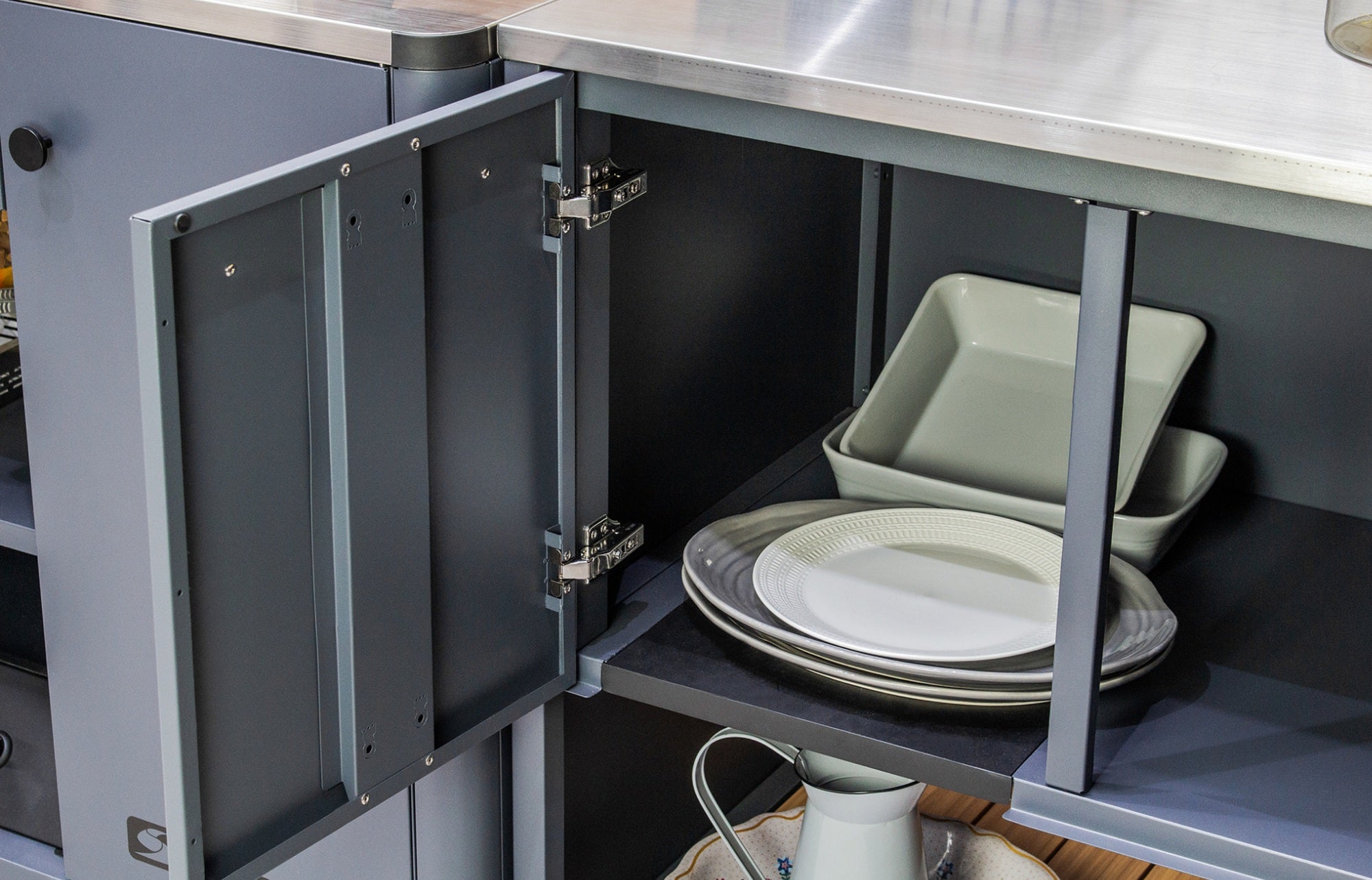 Sahara Outdoor Kitchen Unit / Table