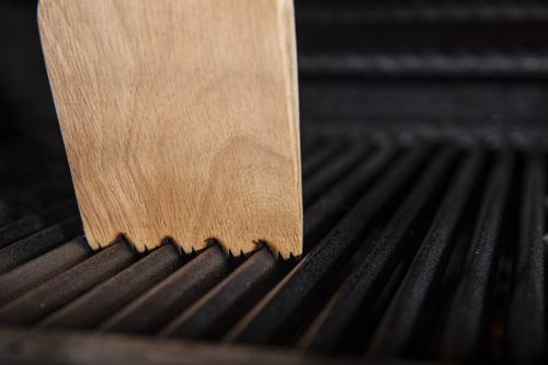 Broil King Wooden Grill Scraper