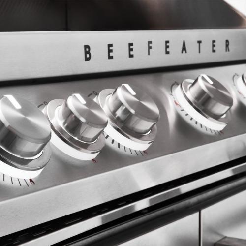 Ex-Display BeefEater 7000 Series Premium 5 Burner BBQ