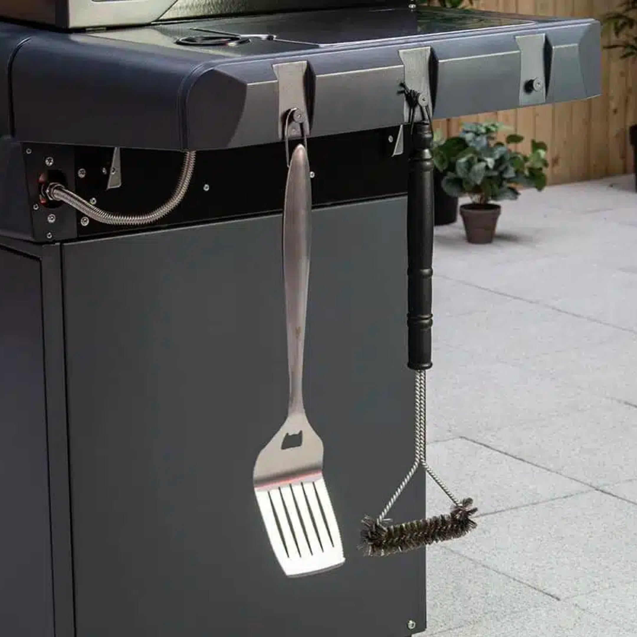 Ex-Display Sahara Performer 3 Burner BBQ