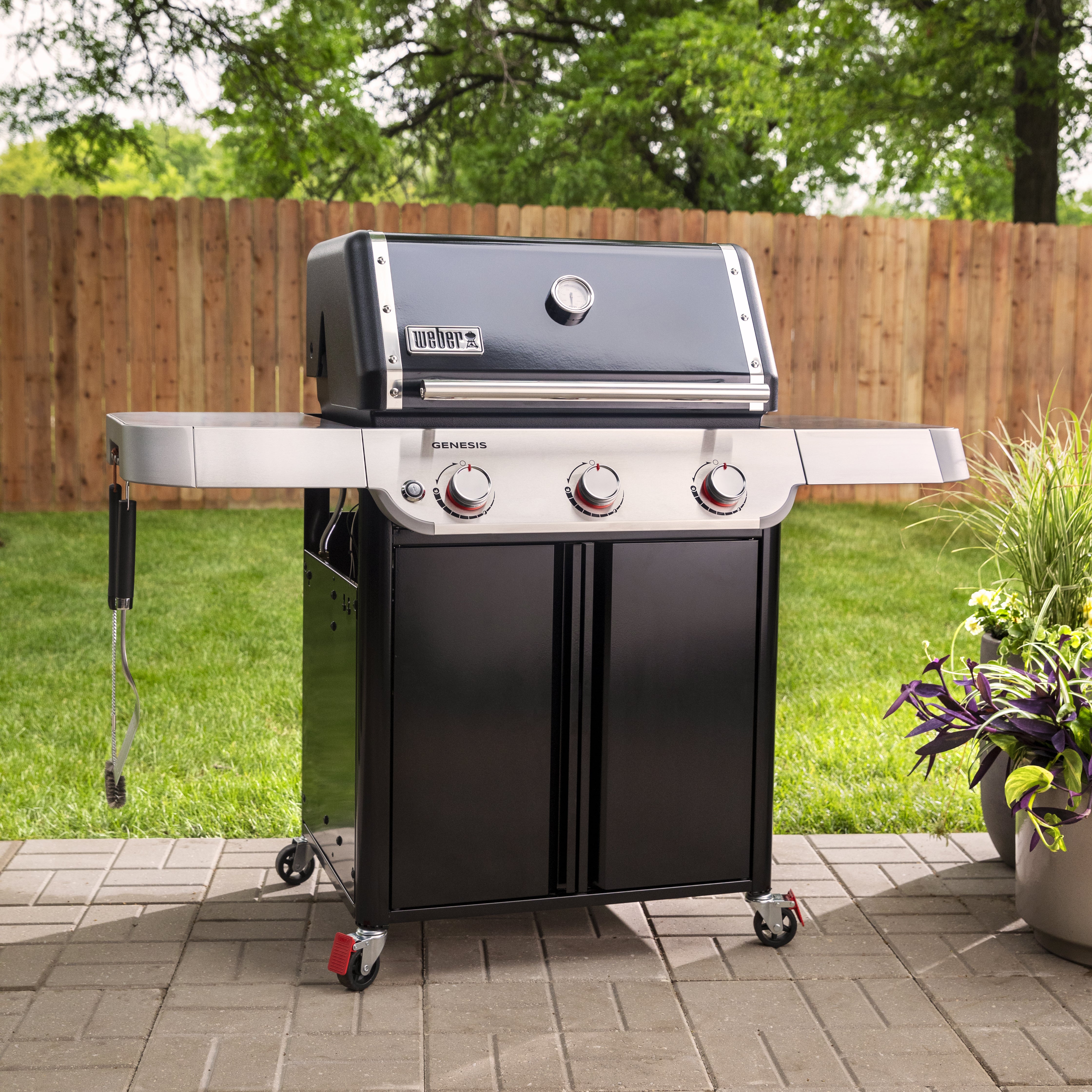 Weber Genesis E-315 Gas Barbecue
