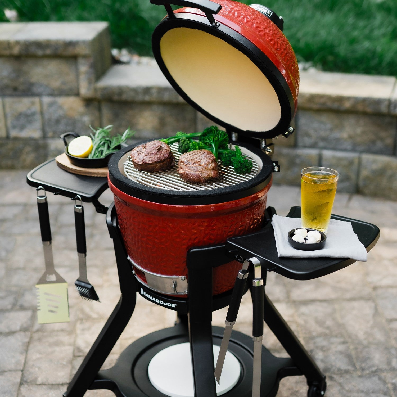 Kamado Joe Junior Celebration Pack
