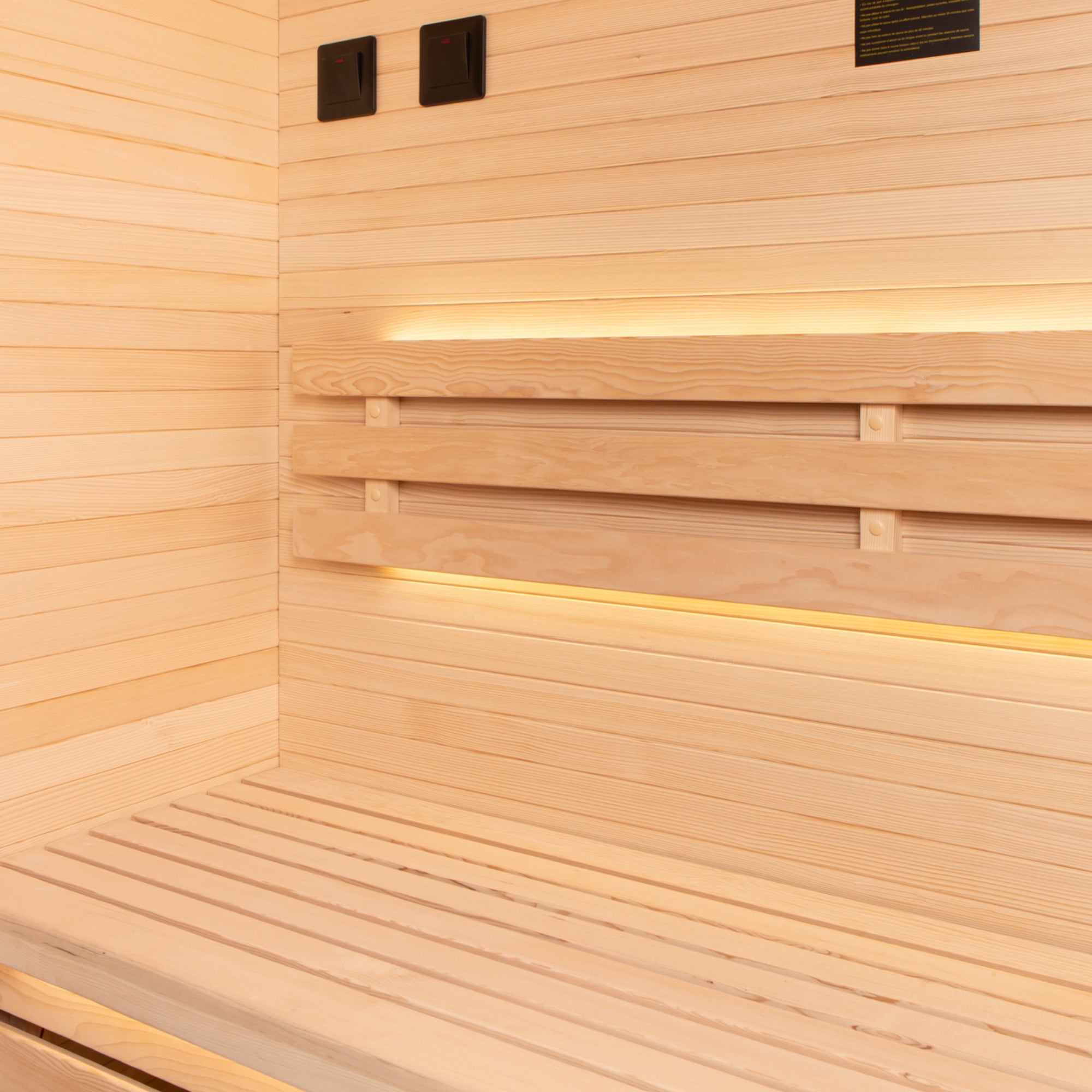 Sense 3-seater traditional sauna