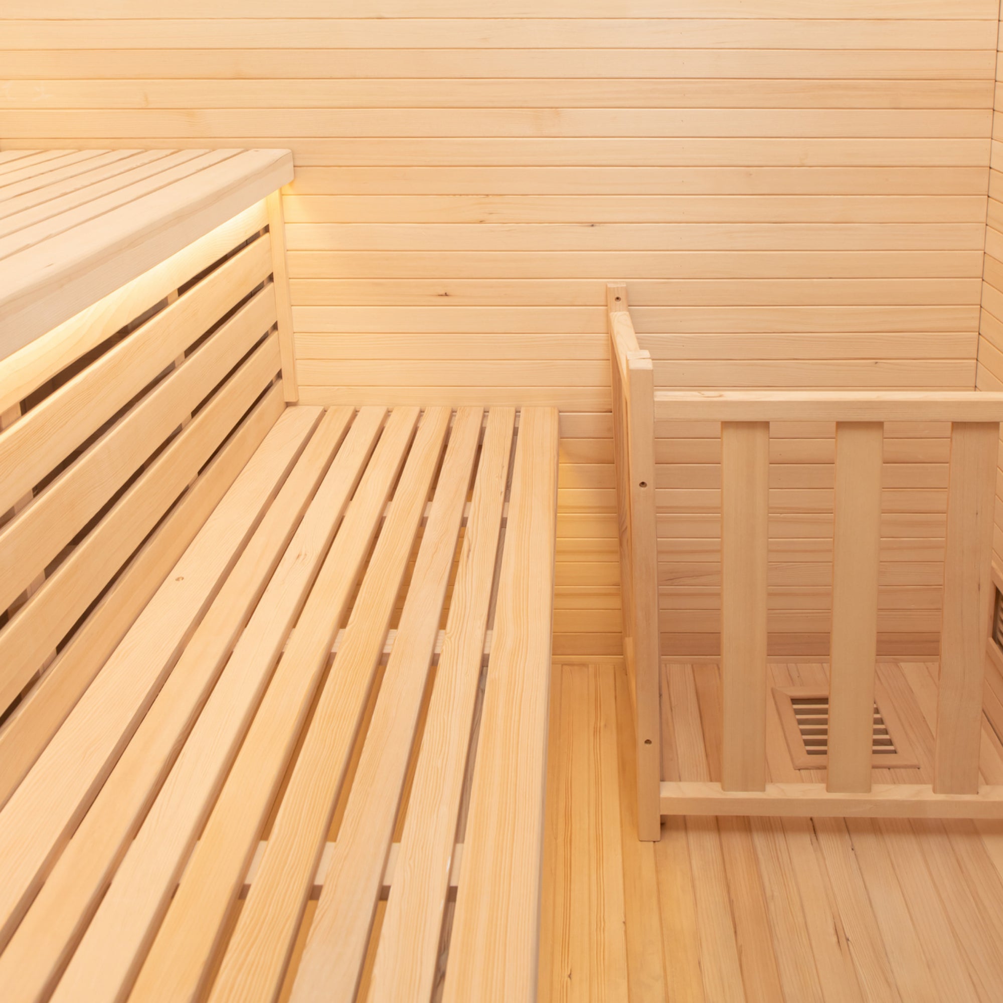 Sense 3-seater traditional sauna